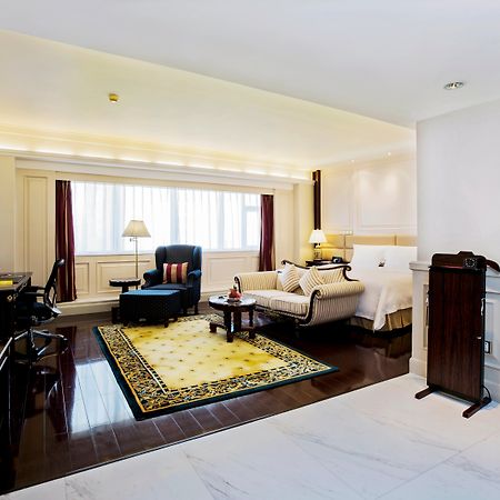 Crowne Plaza Hotel & Suites Landmark Shenzhen By Ihg - Nearby Luohu Border, Indoor Heated Swimming Pool, Complimentary Welcome Drink Ngoại thất bức ảnh