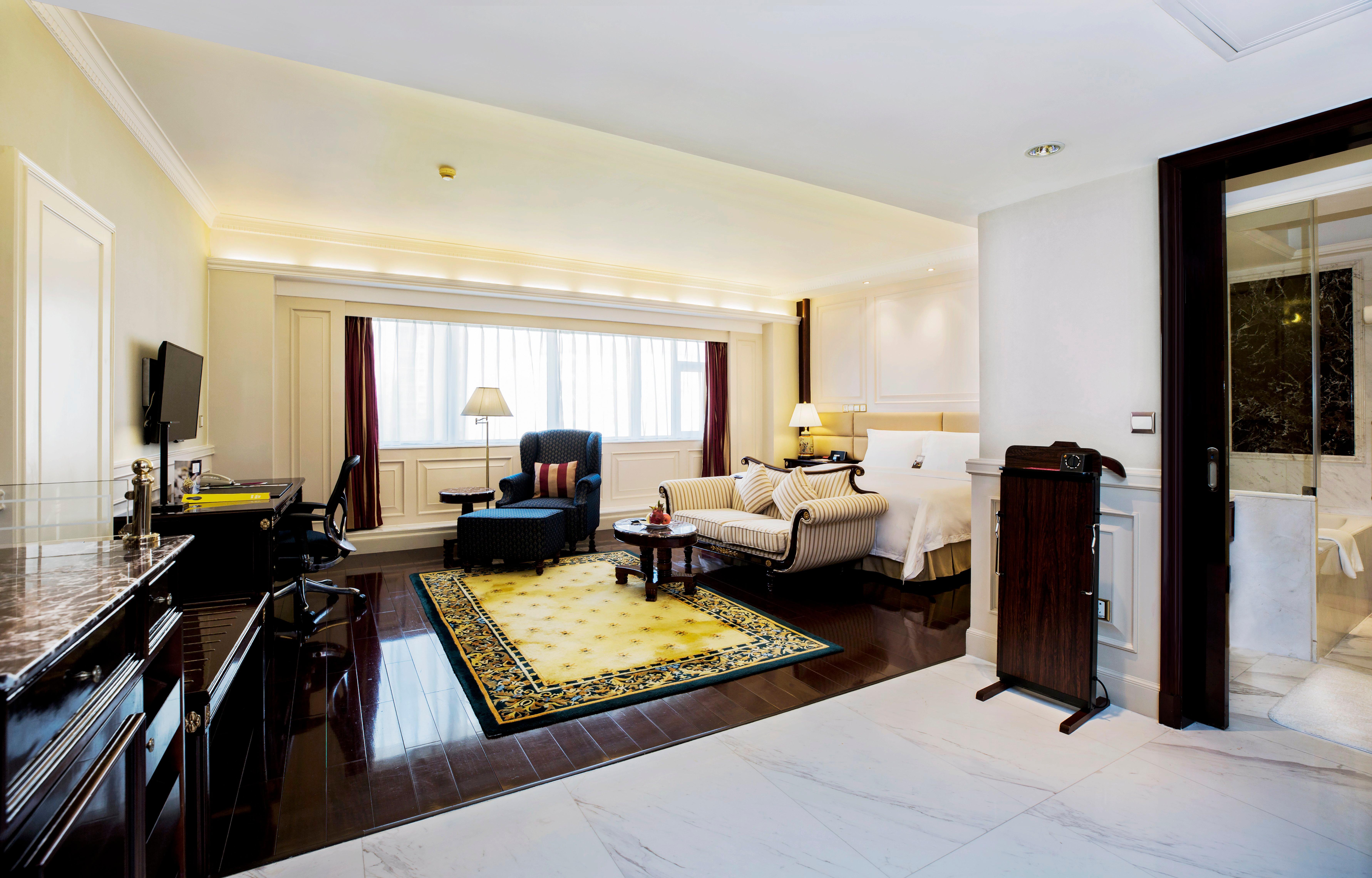 Crowne Plaza Hotel & Suites Landmark Shenzhen By Ihg - Nearby Luohu Border, Indoor Heated Swimming Pool, Complimentary Welcome Drink Ngoại thất bức ảnh