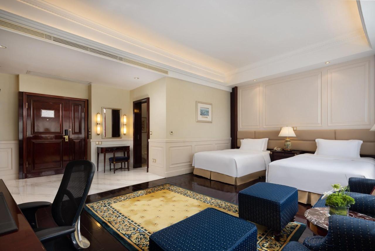 Crowne Plaza Hotel & Suites Landmark Shenzhen By Ihg - Nearby Luohu Border, Indoor Heated Swimming Pool, Complimentary Welcome Drink Ngoại thất bức ảnh