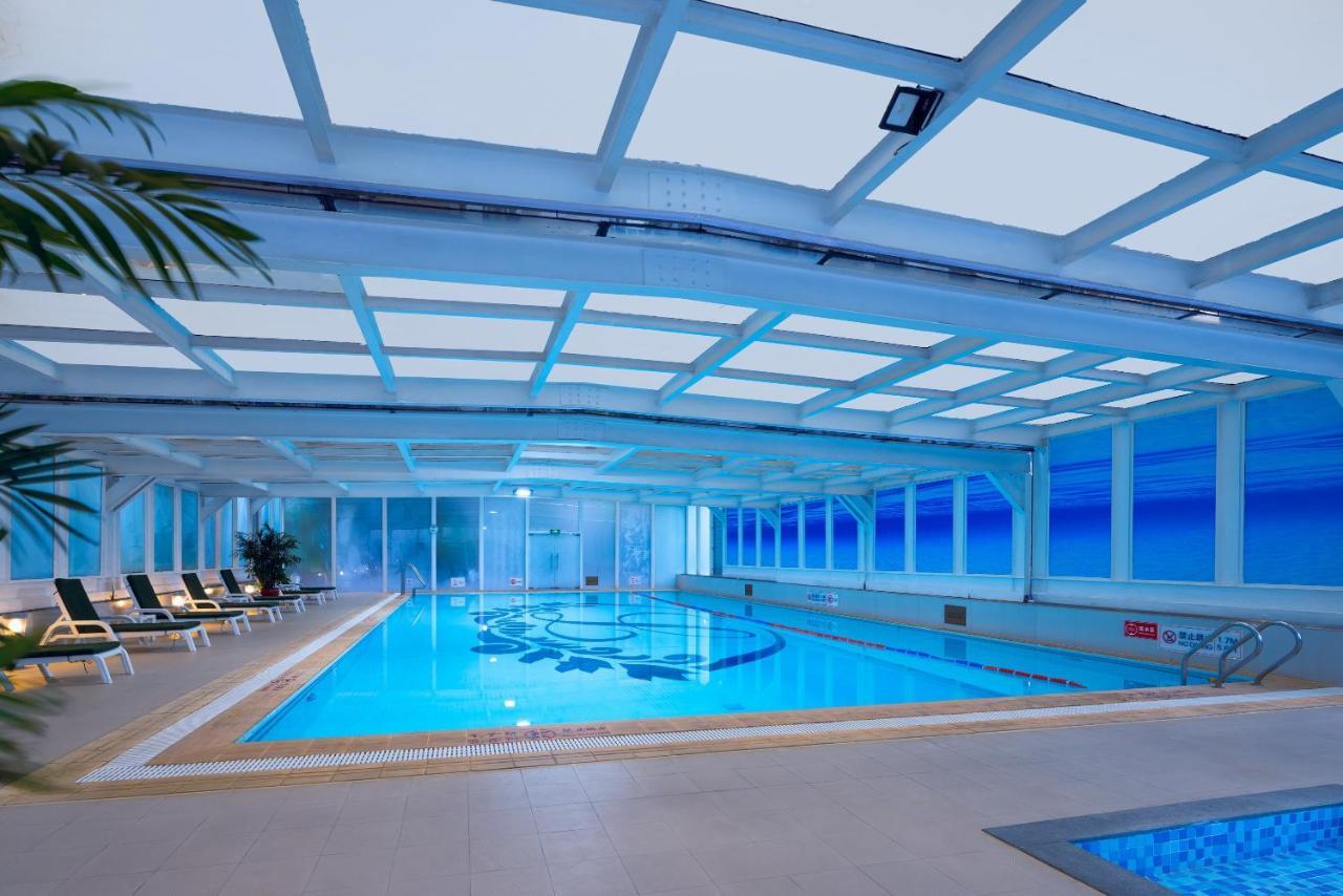 Crowne Plaza Hotel & Suites Landmark Shenzhen By Ihg - Nearby Luohu Border, Indoor Heated Swimming Pool, Complimentary Welcome Drink Ngoại thất bức ảnh