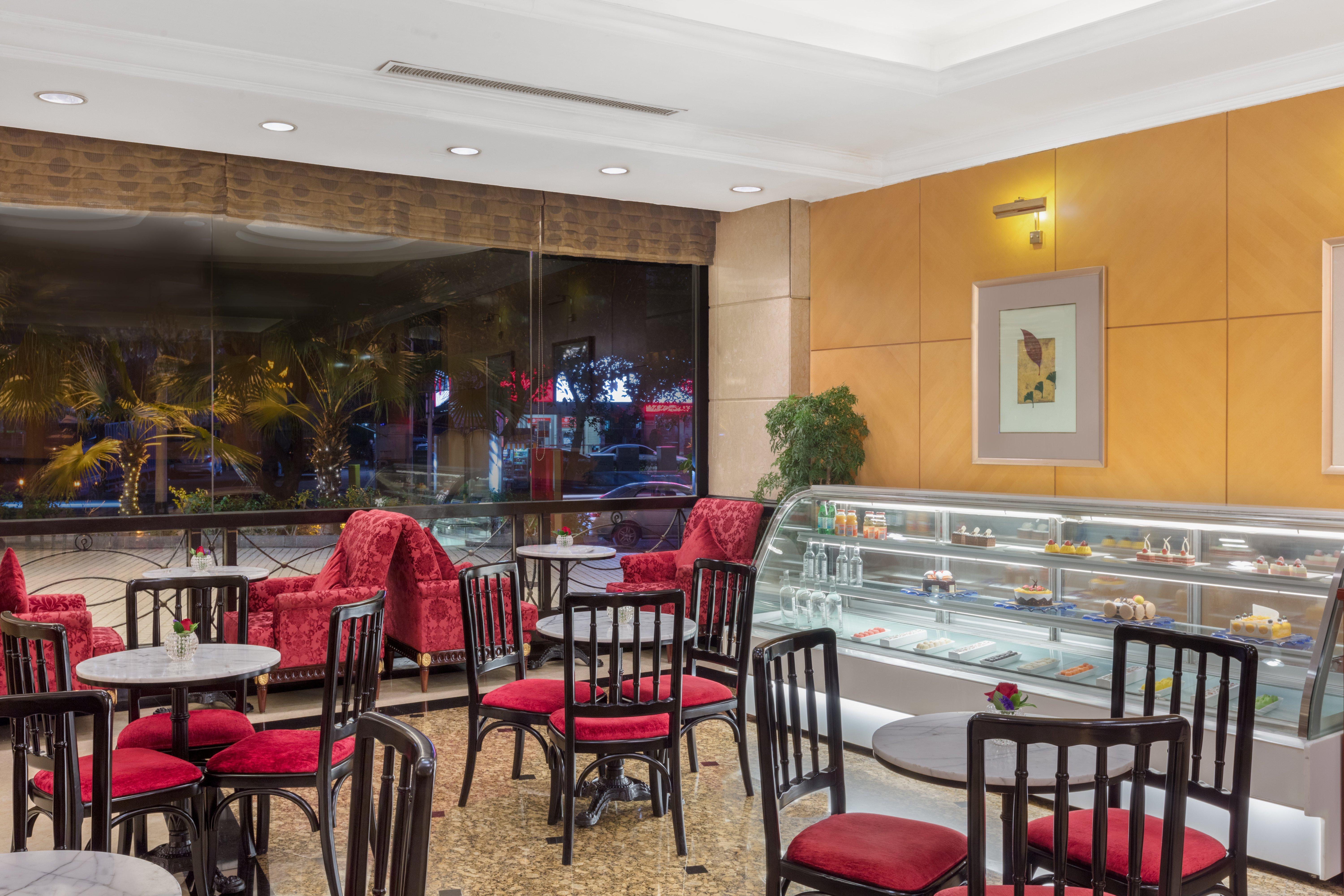 Crowne Plaza Hotel & Suites Landmark Shenzhen By Ihg - Nearby Luohu Border, Indoor Heated Swimming Pool, Complimentary Welcome Drink Ngoại thất bức ảnh