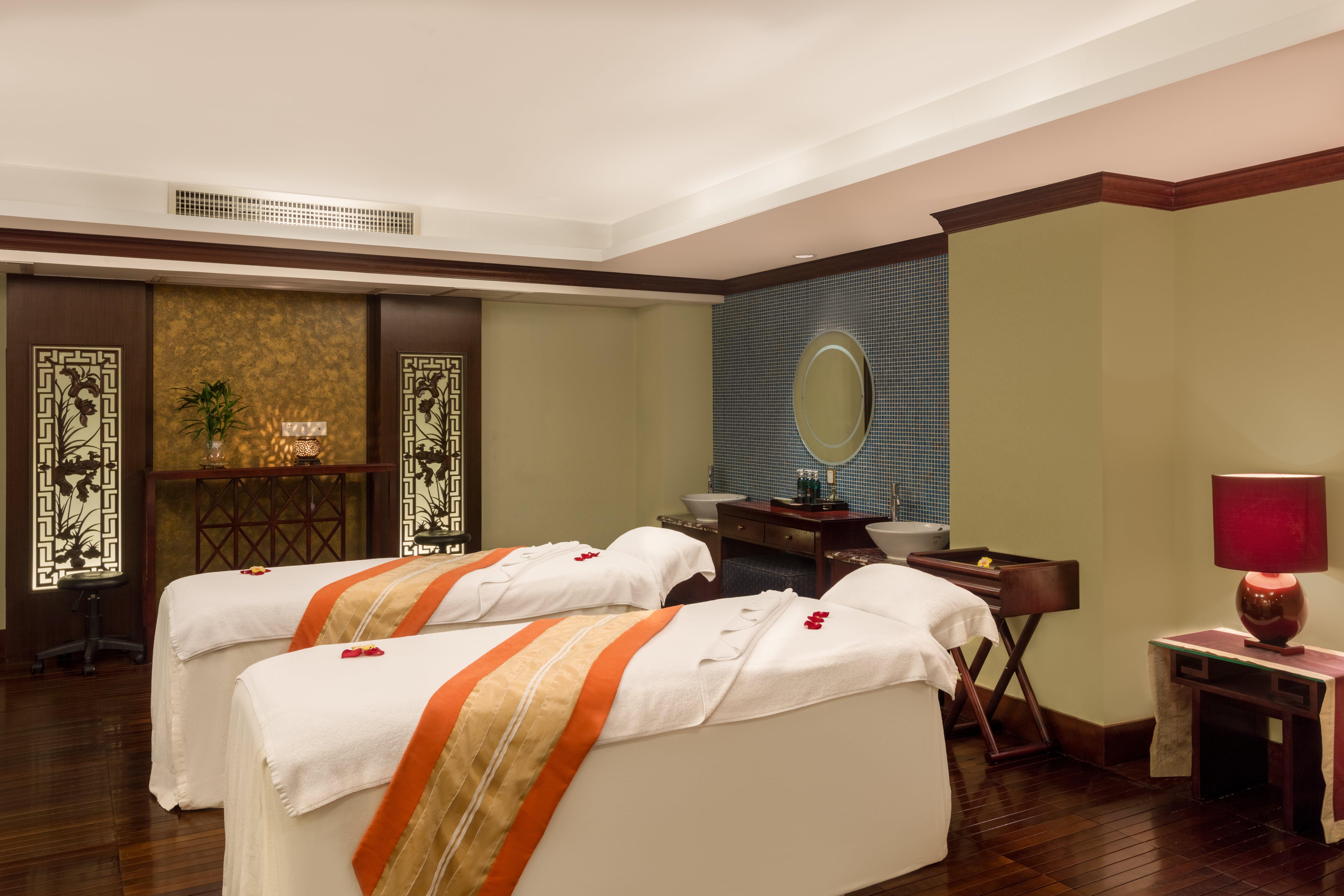 Crowne Plaza Hotel & Suites Landmark Shenzhen By Ihg - Nearby Luohu Border, Indoor Heated Swimming Pool, Complimentary Welcome Drink Ngoại thất bức ảnh